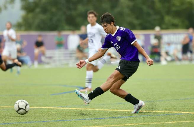 Nick Almeida scored the winning goal with a beautiful shot with 10:24 left in the game.