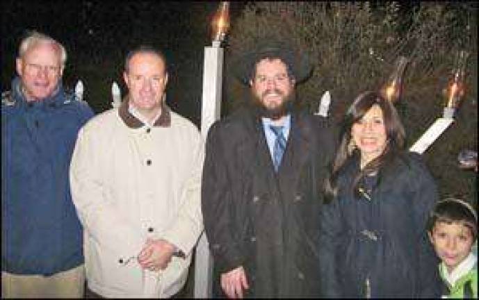 Chabad's Community Menorahs “Light up the Night”