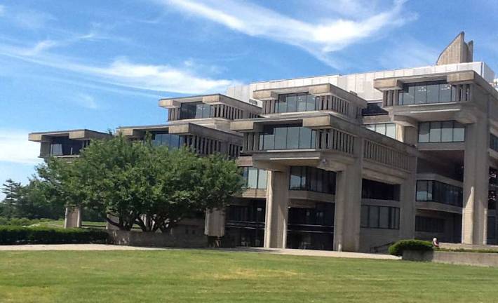 The Claire T. Carney Library at the University of Massachusetts campus in Dartmouth, Mass.,was designed by Paul Rudolph, the same architect who designed the government center in Goshen.