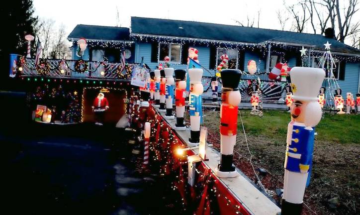With more than 50,000 lights and music, no Town of Warwick home has attracted more tourists at Christmastime than the home of Vincent Poloniak on Spanktown Road in Florida.