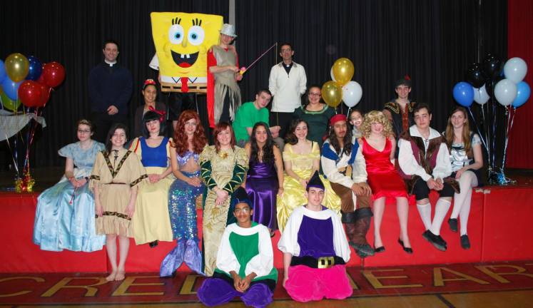 Sacred heart teens raise $300 for Make-A-Wish foundation