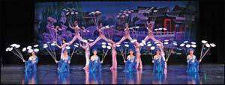 New Shanghai Circus at the Lycian