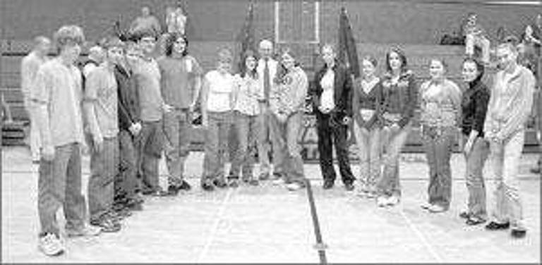 Spartans win two, still in the hunt