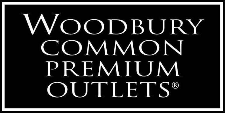 woodbury commons logo