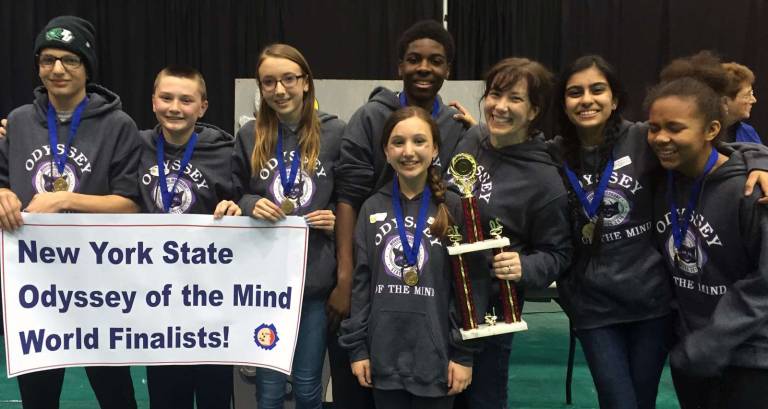 Team Hunter: Jessica Hutter coaches this middle school team with Camron Adams, Jack Kralik, Alexi Berges, Aiden Berges, Alessandra O&#xfe;&#xc4;&#xf4;Day, Simran Arneja and Alyssa Kamara.