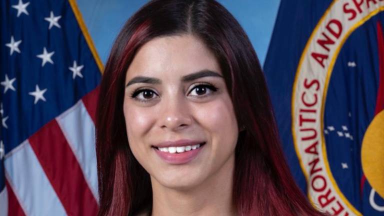 Karolina Rivera-Osorio’s official NASA portrait